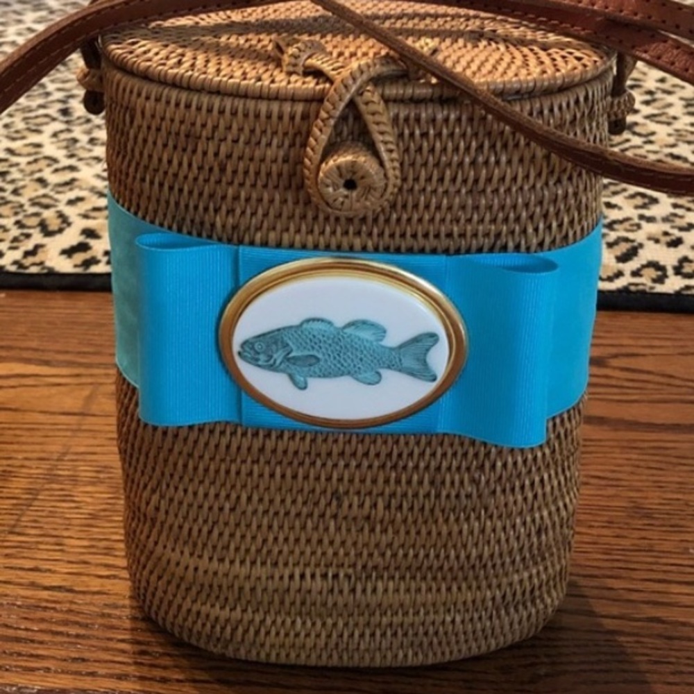 Bosom Buddy Rattan Classic Crossbody Bag w Fish